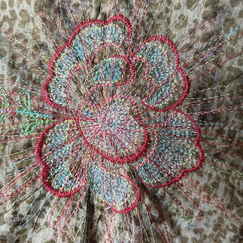 Wrangler Leopard Button Front Floral Embroidered Top - Picture 5 of 6